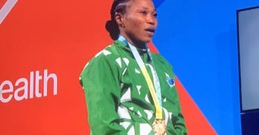 Adijat Olarinoye is a Nigerian weightlifter who won a gold medal at the 2022 Commonwealth Games. Her full name is Adijat Adenike Olarinoye. Her birthday is July 14th, 1999, and she was born in Osun state in Nigeria.