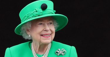 From the 6th of February in 1952 until the 8th of September in 2022, Queen Elizabeth II reigned over the United Kingdom and all of the other Commonwealth realms.
